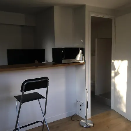 Les De L'horloge Apartment *